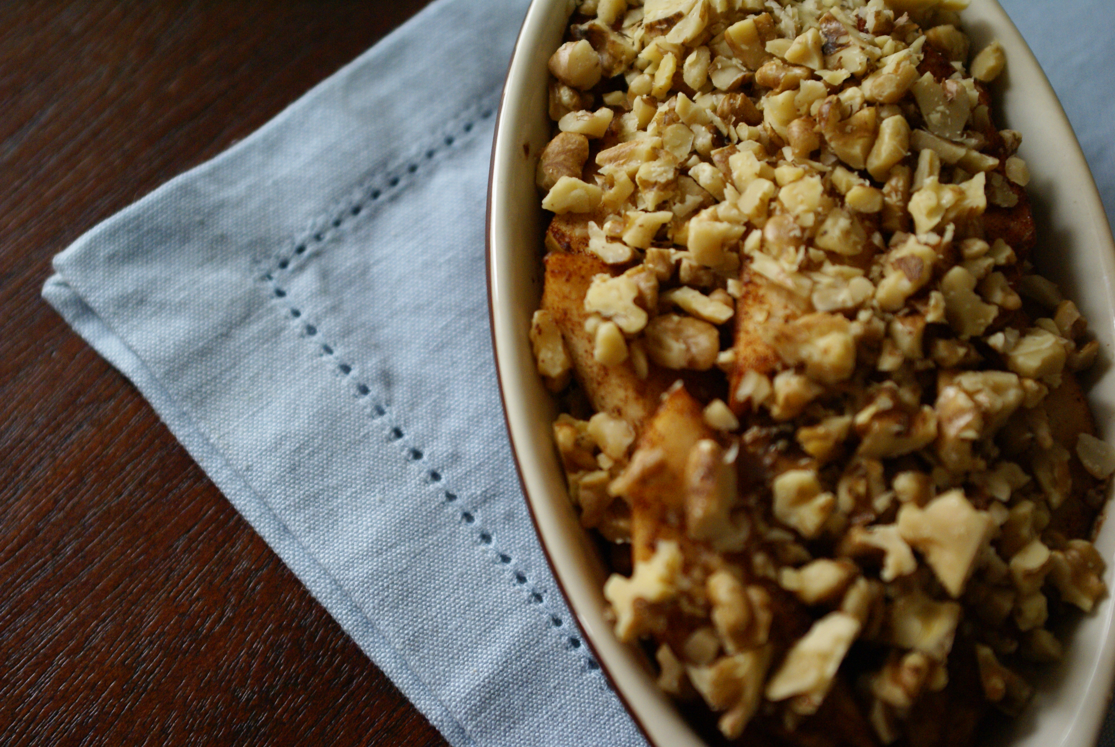 Baked Pear and Apple Crunch