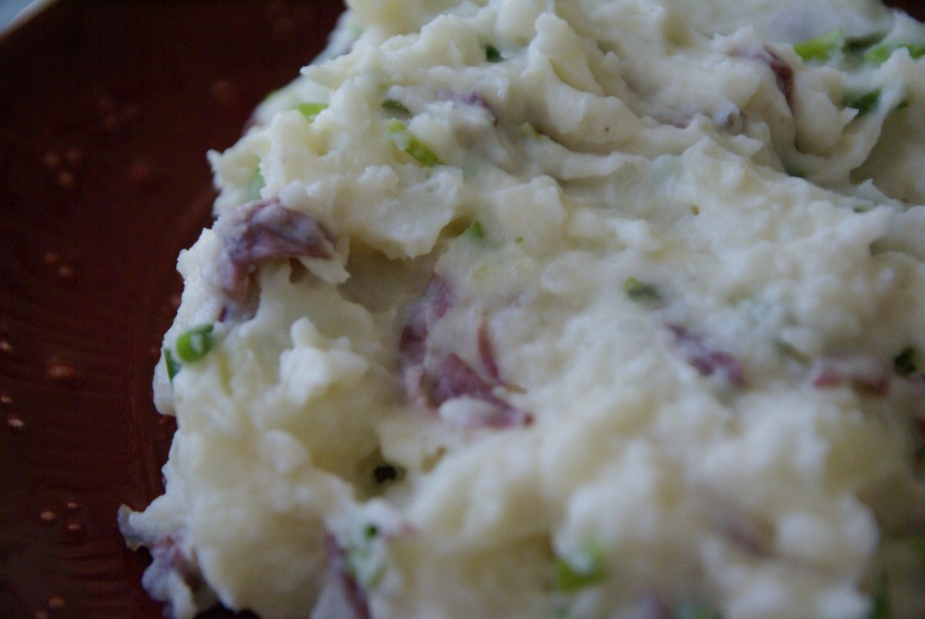sour cream and chives smashed potatoes